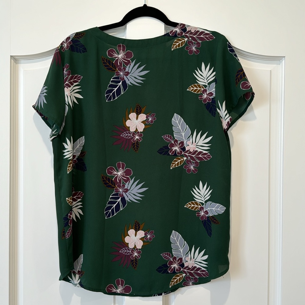 Loft Blouse - Picture 4 of 7
